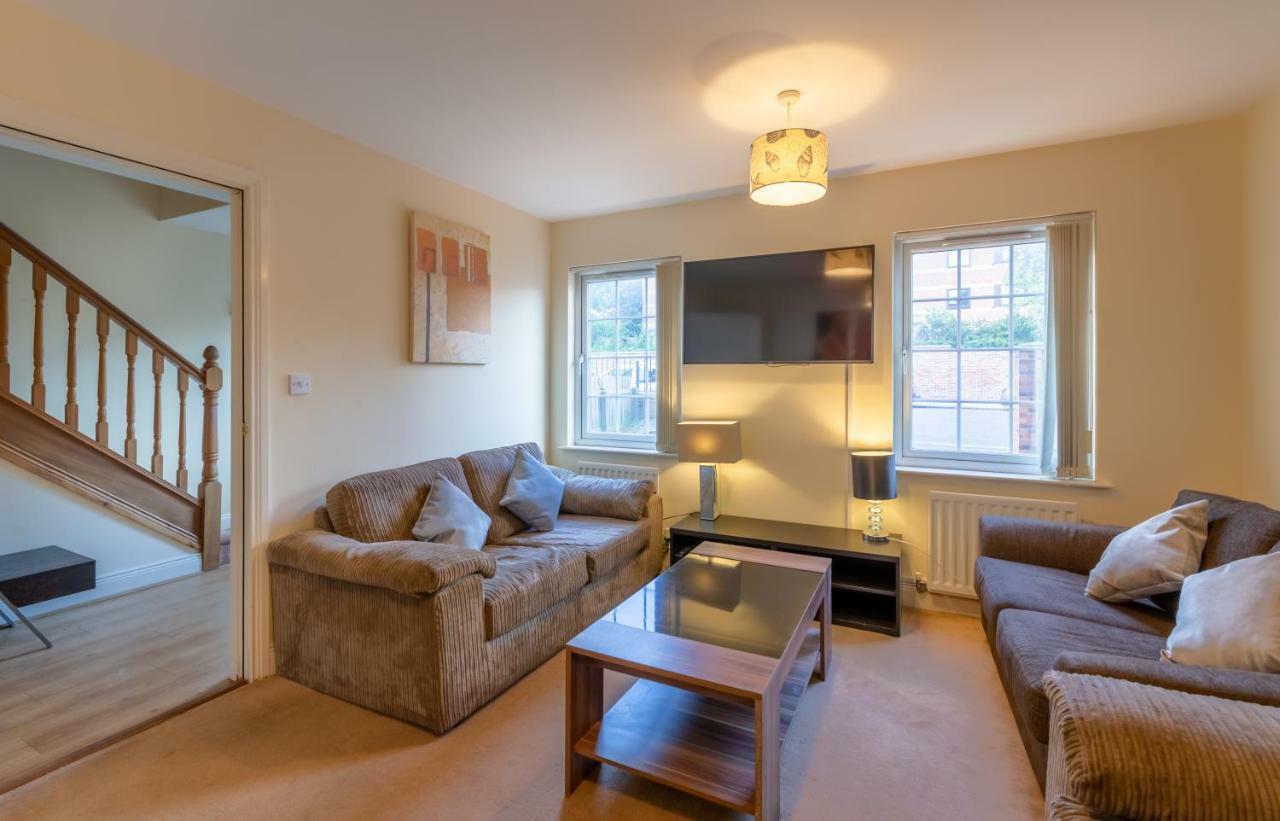 Newcastle City Centre Spacious Town House Free Parking And Wifi Extérieur photo