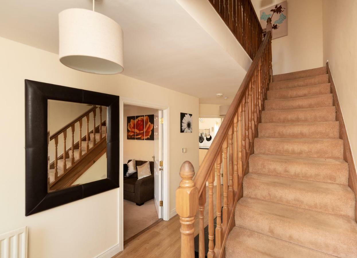 Newcastle City Centre Spacious Town House Free Parking And Wifi Extérieur photo